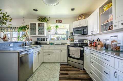 55 KUUHALE Pl, Kahului, HI 96732