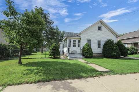 921 W 9TH Avenue, OSHKOSH, WI 54902