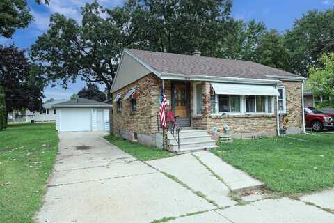 1034 ADAMS Avenue, OSHKOSH, WI 54902