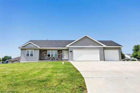 465 MUELLER Court, LUXEMBURG, WI 54217