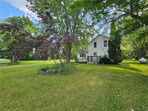 802 W Main Avenue, Wheeler, WI 54772