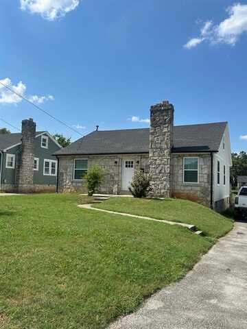 833 Nutwood Street, Bowling Green, KY 42101