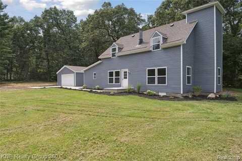 3480 E Coon Lake Road, Howell, MI 48843