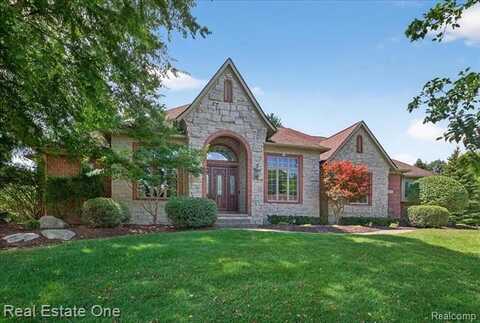 1231 Deer Path Trail, Oxford, MI 48371