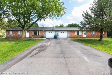 2861 Spring Hill Drive, Genoa, MI 48843