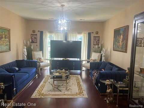43216 Pendleton Circle, Sterling Heights, MI 48313