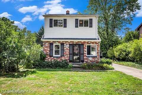 2170 Chancery Drive, Troy, MI 48085