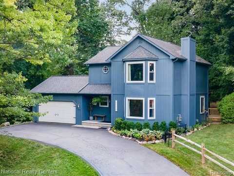 9275 Thendara Boulevard, Clarkston, MI 48348