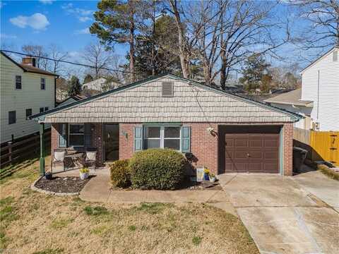 629 Grant Avenue, Virginia Beach, VA 23452
