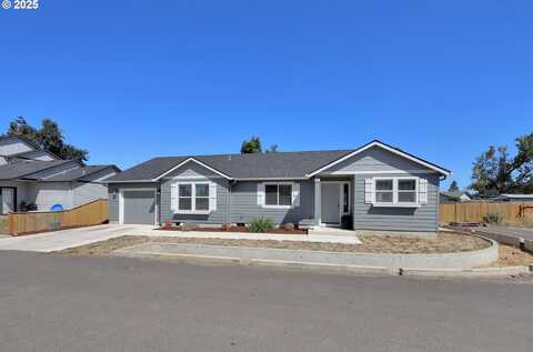 463 35TH ST, Springfield, OR 97478