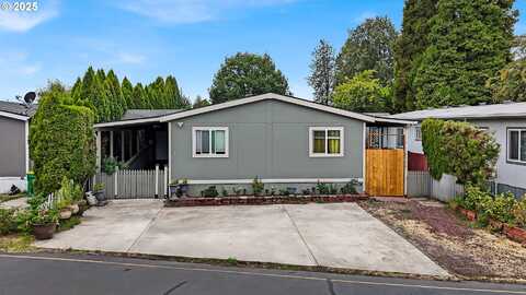 3831 PACIFIC AVE, Forest Grove, OR 97116