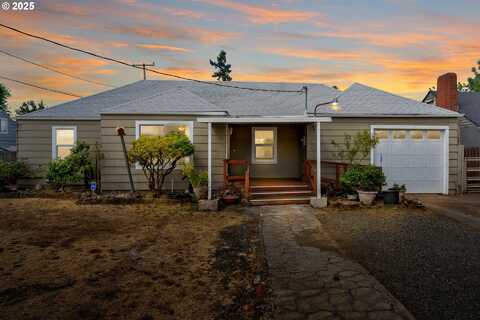 2240 5TH ST, Springfield, OR 97477