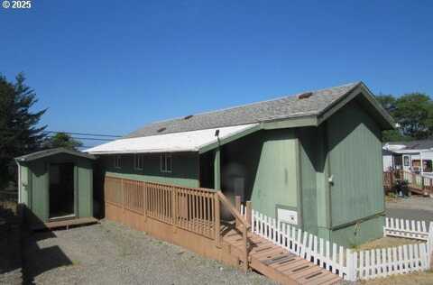 15061 HIGHWAY 101, Brookings, OR 97415