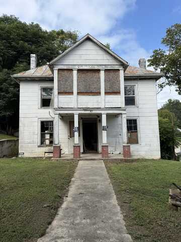42 High St ST, Eagle Rock, VA 24085