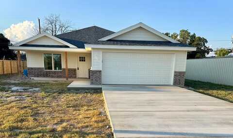 926 E 39th St, San Angelo, TX 76903
