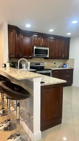 5301 Canoe Bend Drive, Lake Worth, FL 33463
