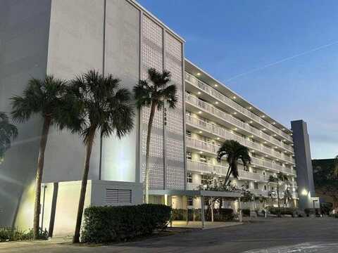 5700 NW 2nd Avenue, Boca Raton, FL 33487