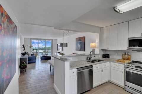 3581 S Ocean Boulevard, South Palm Beach, FL 33480