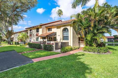 10431 S Circle Lake Drive, Boynton Beach, FL 33437