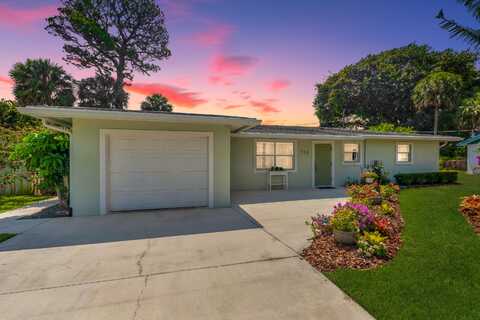 715 SE Alamanda Way, Stuart, FL 34996