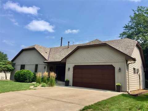 1688 Chatham Avenue, Arden Hills, MN 55112