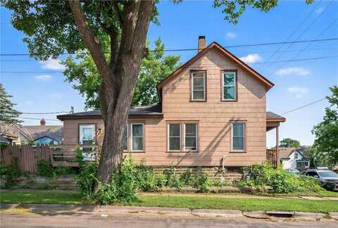 935 Duchess Street, Saint Paul, MN 55106