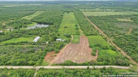 1601 County road 640, Yancey, TX 78886