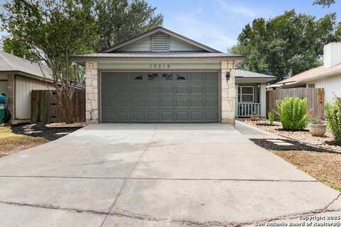 15519 Knollglade, San Antonio, TX 78247