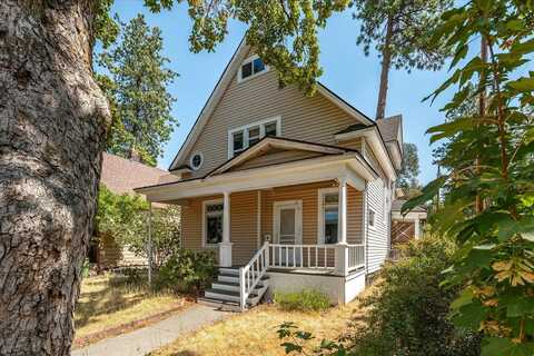 711 S Adams St, Spokane, WA 99204