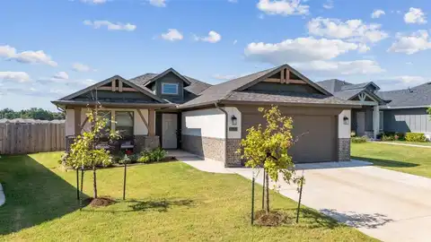 2015 W 29th Avenue, Stillwater, OK 74074