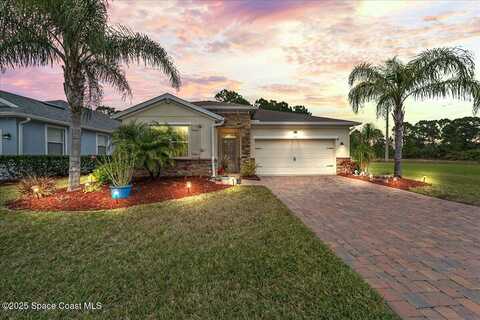 745 Remington Green Drive SE, Palm Bay, FL 32909