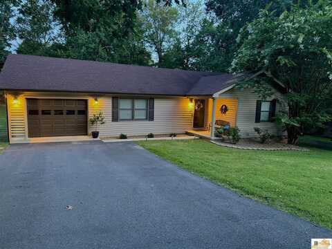 155 Spring Valley Drive, Tompkinsville, KY 42167