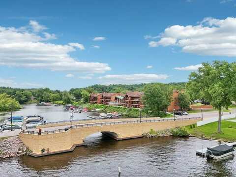 1103 River Road, Wisconsin Dells, WI 53965