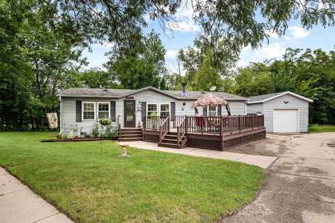 657 E Lake Street, Lake Mills, WI 53551