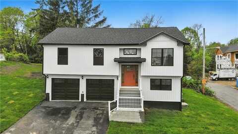 50 Rosemont Avenue, Johnston, RI 02919