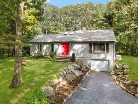 103 Rollingwood Drive, North Kingstown, RI 02852