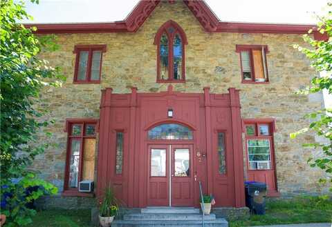 362 Main Street, Warren, RI 02885
