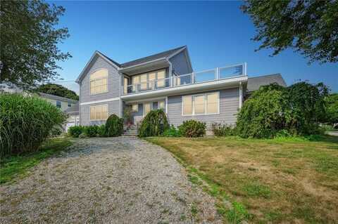 18 Anawan Avenue, Narragansett, RI 02882