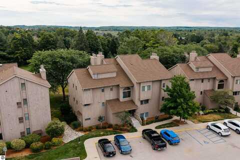 5558 Golfview Court, Williamsburg, MI 49690