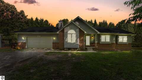4510 Milner Road, Stockbridge, MI 49285