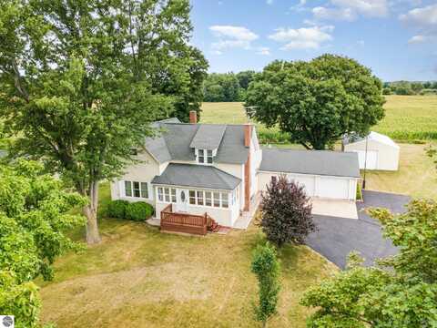 39 S Winn Road, Mount Pleasant, MI 48858