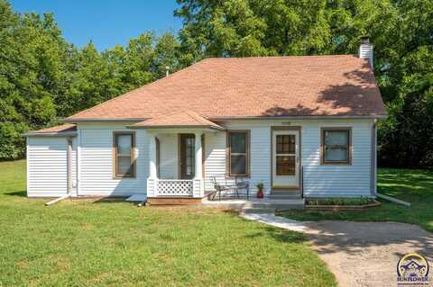 10538 NW 70th St, Silver Lake, KS 66539