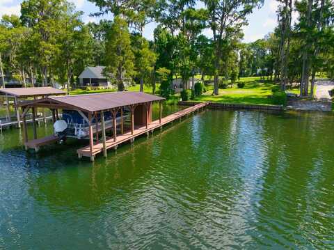 1341 NE Cherry Lake Circle, Madison, FL 32340