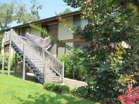 740 Pointe Court unit: B, Tallahassee, FL 32308
