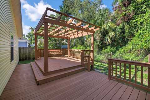 182 Tafflinger Road, Crawfordville, FL 32327