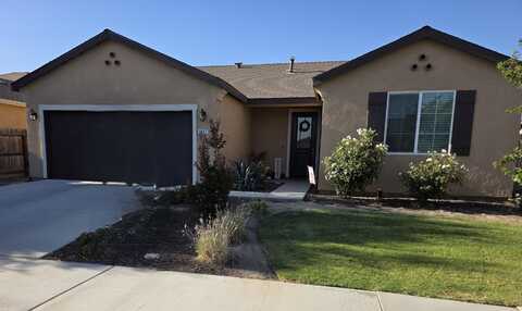 2467 Lake Street, Kingsburg, CA 93631