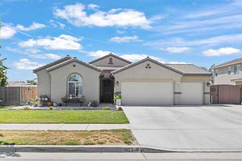 1803 W Sedona Avenue, Visalia, CA 93291