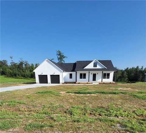 3247 Fox Glow Trail, Asheboro, NC 27205