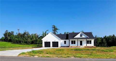3247 Fox Glow Trail, Asheboro, NC 27205