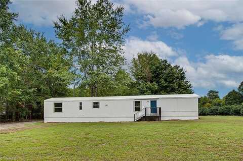 5428 Gypsy Rose Drive, Liberty, NC 27298